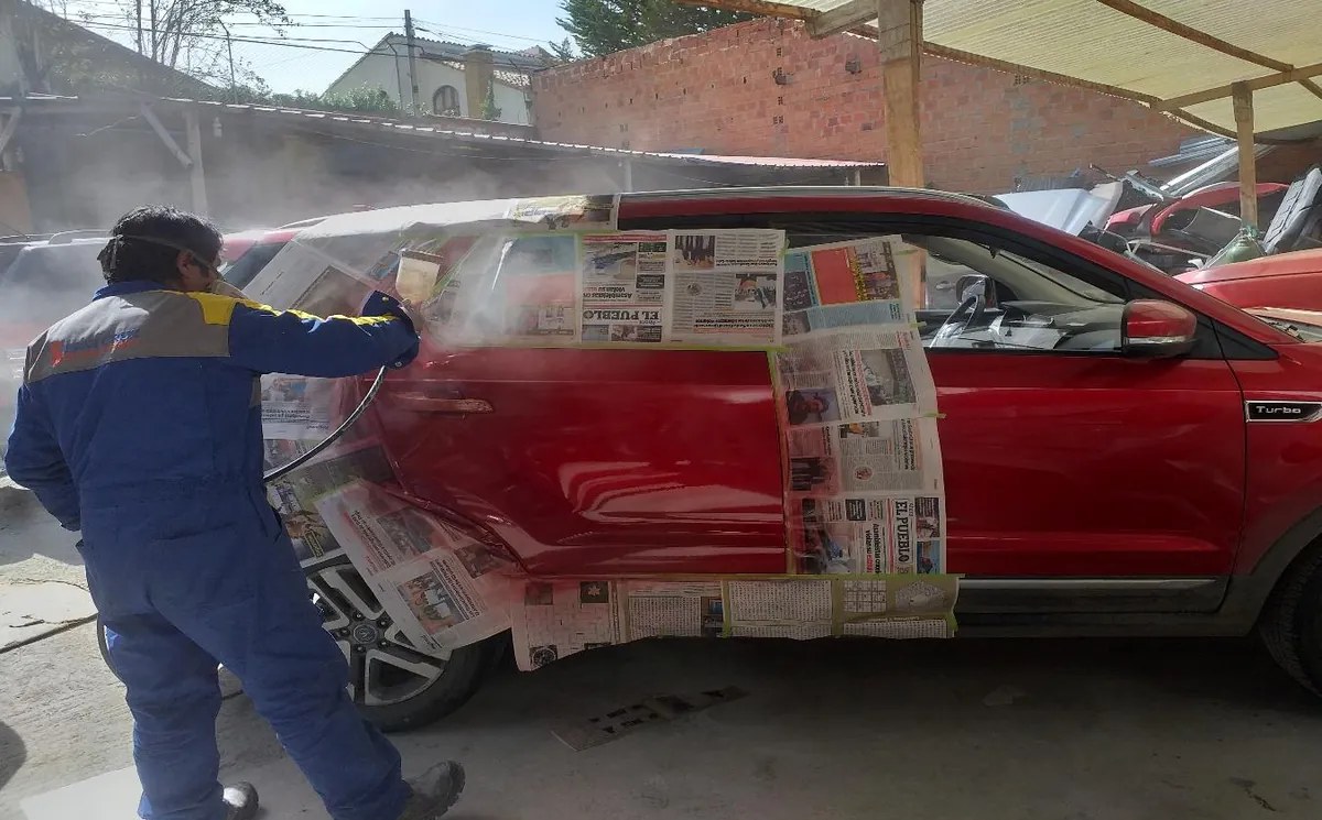 Vehículo preparado para chapería y pintura al horno
